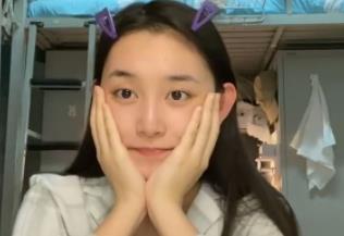 为什么年轻人都喜欢在网上赚钱？00后都是怎么做网赚呢？配图
