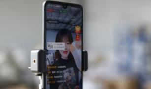 网赚领域赚钱大家最好去流量大的平台机会更多！配图